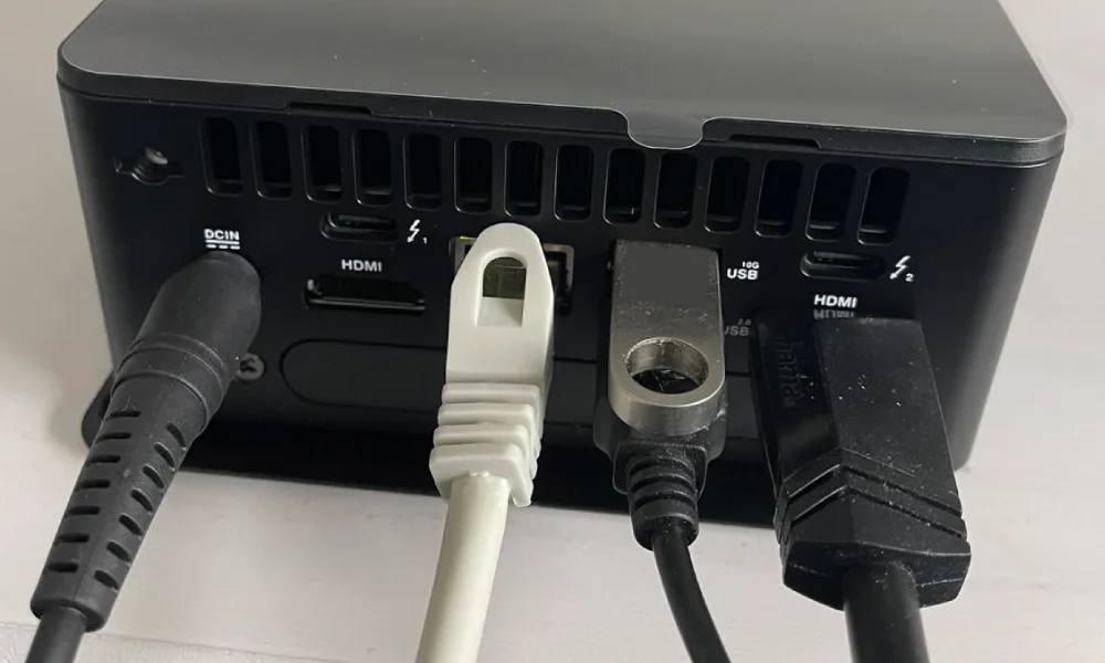 NUC - connected devices